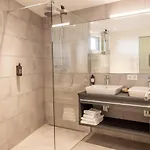 Alp Living Self-check In Appartamento *