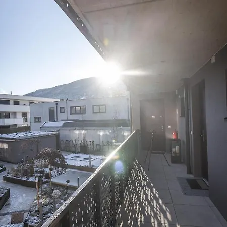 Alp Living Self-check In Lägenhet *