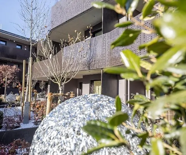 Alp Living Self-check In Apartment *