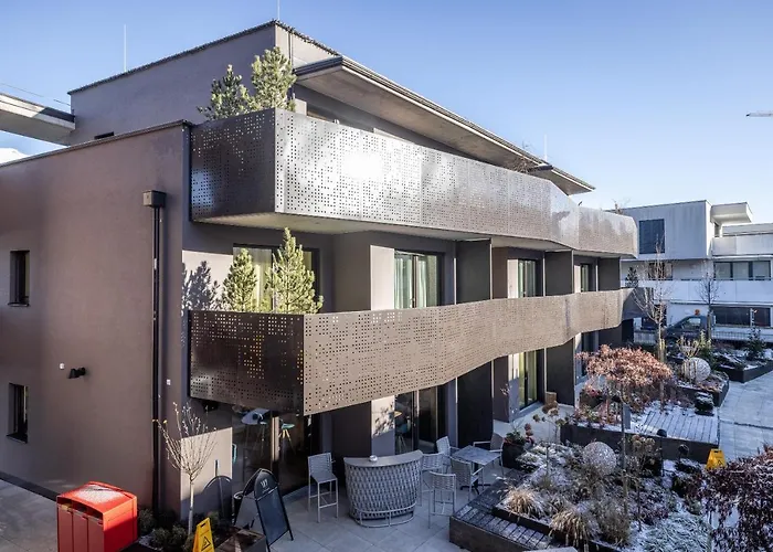 Alp Living Self-check In إنسبروك